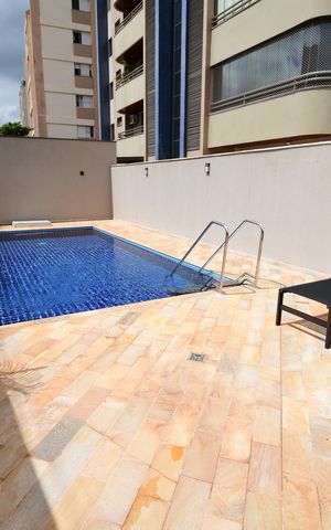 Apartamento à venda com 117m², 3 quartos e 2 vagasÁrea comum - Piscina