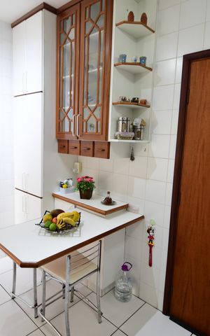 Apartamento à venda com 117m², 3 quartos e 2 vagasCozinha