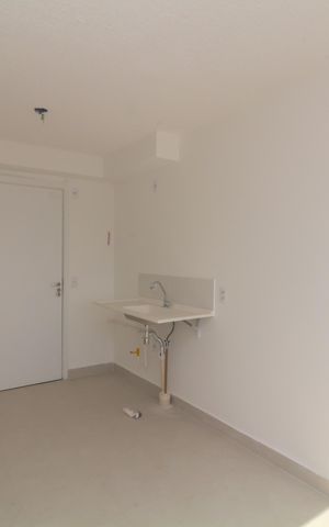 Apartamento para alugar com 32m², 2 quartos e sem vaga Apartamento para alugar com 32m², 2 quartos e sem vagaSala/Cozinha