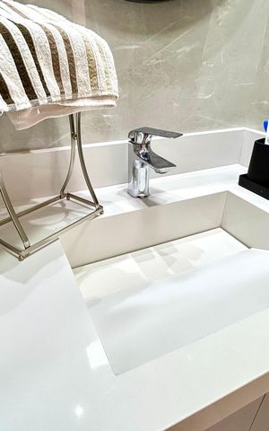 Apartamento à venda com 81m², 2 quartos e 2 vagas Apartamento à venda com 81m², 2 quartos e 2 vagasBanheiro 1
