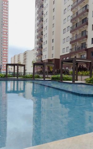 Apartamento à venda com 81m², 2 quartos e 2 vagas Apartamento à venda com 81m², 2 quartos e 2 vagasÁrea comum - Piscina