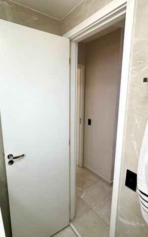 Apartamento à venda com 81m², 2 quartos e 2 vagas Apartamento à venda com 81m², 2 quartos e 2 vagasBanheiro da Suíte