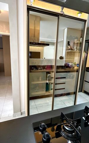 Apartamento à venda com 81m², 2 quartos e 2 vagas Apartamento à venda com 81m², 2 quartos e 2 vagasCozinha