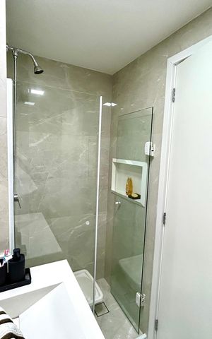 Apartamento à venda com 81m², 2 quartos e 2 vagas Apartamento à venda com 81m², 2 quartos e 2 vagasBanheiro 1