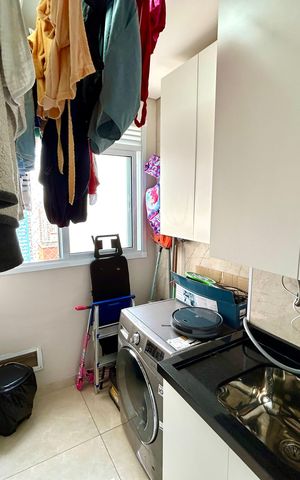 Apartamento à venda com 81m², 2 quartos e 2 vagas Apartamento à venda com 81m², 2 quartos e 2 vagasÁrea de Serviço