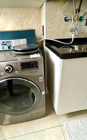Apartamento à venda com 81m², 2 quartos e 2 vagas Apartamento à venda com 81m², 2 quartos e 2 vagasÁrea de Serviço