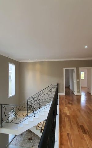 Casa à venda com 450m², 4 quartos e 4 vagas