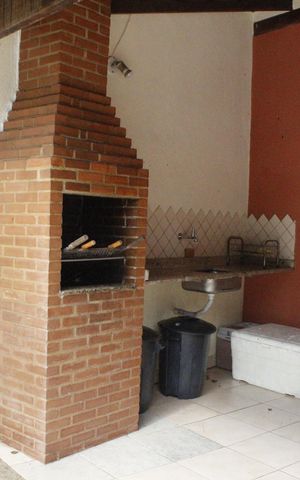 Casa de condomínio à venda com 96m², 3 quartos e 2 vagasÁrea comum - Churrasqueira
