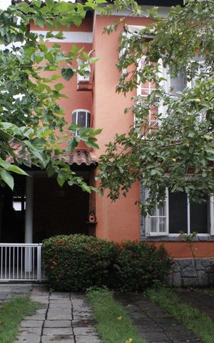 Casa de condomínio à venda com 96m², 3 quartos e 2 vagasFachada