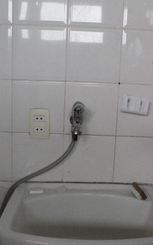 Casa de condomínio à venda com 96m², 3 quartos e 2 vagasÁrea de Serviço