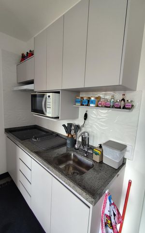 Studio à venda com 27m², 1 quarto e sem vaga Studio à venda com 27m², 1 quarto e sem vagaCozinha