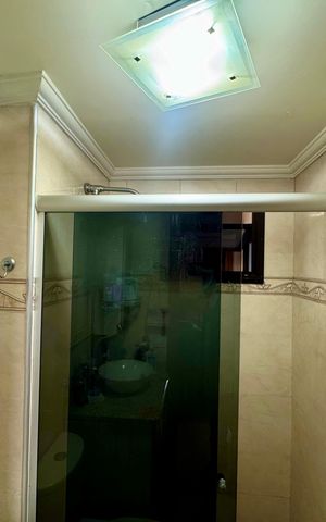 Apartamento à venda com 76m², 3 quartos e 2 vagas Apartamento à venda com 76m², 3 quartos e 2 vagasBanheiro 2