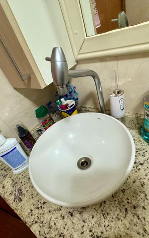 Apartamento à venda com 76m², 3 quartos e 2 vagas Apartamento à venda com 76m², 3 quartos e 2 vagasBanheiro 2
