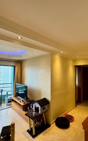 Apartamento à venda com 76m², 3 quartos e 2 vagas Apartamento à venda com 76m², 3 quartos e 2 vagasSala