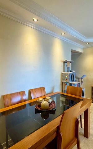 Apartamento à venda com 76m², 3 quartos e 2 vagas Apartamento à venda com 76m², 3 quartos e 2 vagasSala de Jantar