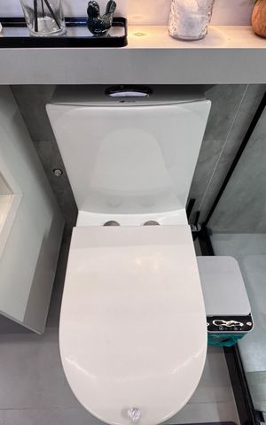 Casa de condomínio à venda com 217m², 3 quartos e 1 vaga Casa de condomínio à venda com 217m², 3 quartos e 1 vagaSuíte 3 - Banheiro