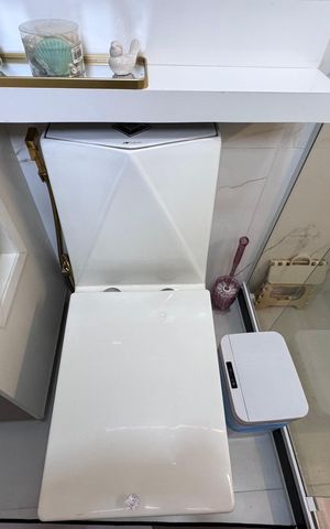 Casa de condomínio à venda com 217m², 3 quartos e 1 vaga Casa de condomínio à venda com 217m², 3 quartos e 1 vagaSuíte 2 - Banheiro