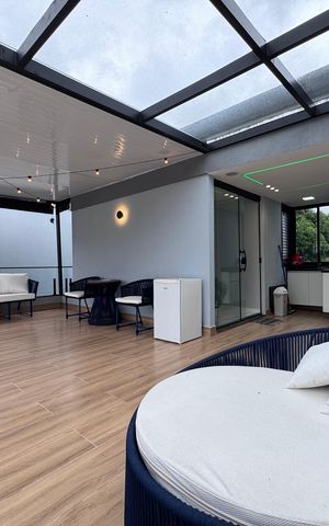 Casa de condomínio à venda com 217m², 3 quartos e 1 vaga Casa de condomínio à venda com 217m², 3 quartos e 1 vagaTerraço