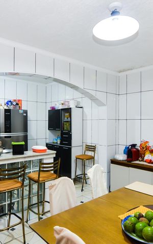 Casa para alugar com 480m², 2 quartos e 2 vagasCozinha