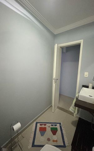 Casa à venda com 190m², 3 quartos e 2 vagas Casa à venda com 190m², 3 quartos e 2 vagasLavabo