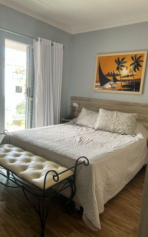 Casa à venda com 190m², 3 quartos e 2 vagas Casa à venda com 190m², 3 quartos e 2 vagasQuarto