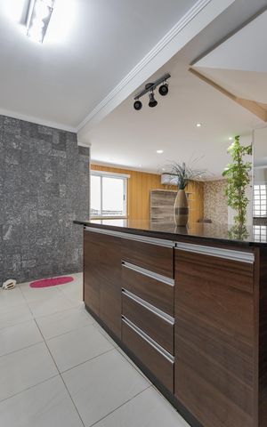 Casa à venda com 220m², 3 quartos e 3 vagas Casa à venda com 220m², 3 quartos e 3 vagasCozinha