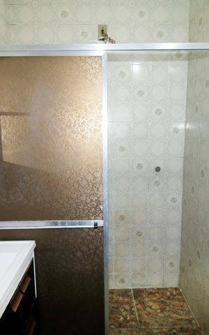 Apartamento para alugar com 70m², 2 quartos e sem vagaBanheiro