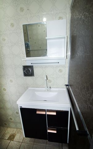 Apartamento para alugar com 70m², 2 quartos e sem vagaBanheiro