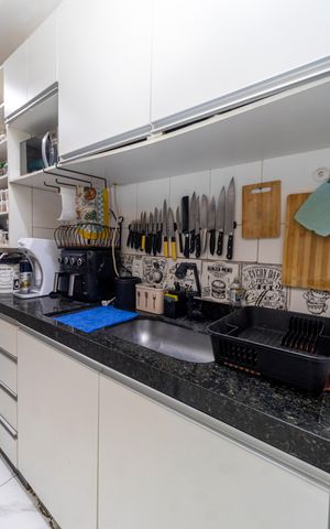 Apartamento para alugar com 100m², 2 quartos e 1 vaga Apartamento para alugar com 100m², 2 quartos e 1 vagaCozinha