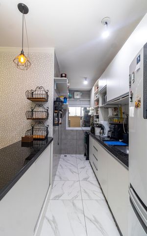 Apartamento para alugar com 100m², 2 quartos e 1 vaga Apartamento para alugar com 100m², 2 quartos e 1 vagaCozinha