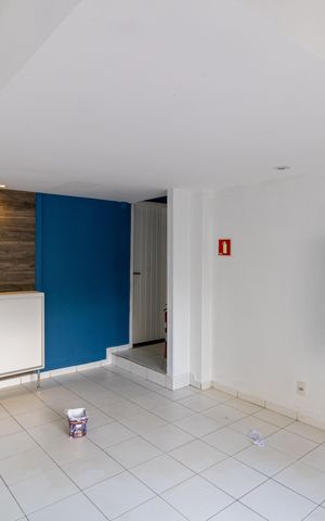 Apartamento para alugar com 100m², 2 quartos e 1 vaga Apartamento para alugar com 100m², 2 quartos e 1 vagaHall