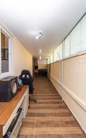 Apartamento para alugar com 100m², 2 quartos e 1 vaga Apartamento para alugar com 100m², 2 quartos e 1 vagaÁrea de Serviço