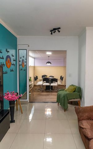 Apartamento para alugar com 100m², 2 quartos e 1 vaga Apartamento para alugar com 100m², 2 quartos e 1 vagaSala