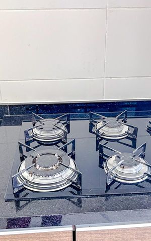 Apartamento para alugar com 68m², 2 quartos e 1 vagaDetalhe da cozinha