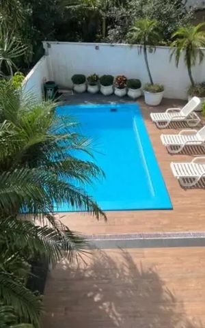 Casa à venda com 307m², 3 quartos e 2 vagasÁrea externa