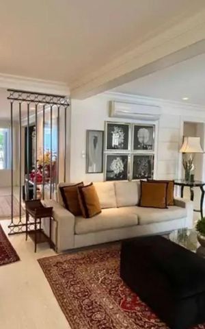 Casa à venda com 307m², 3 quartos e 2 vagasSala