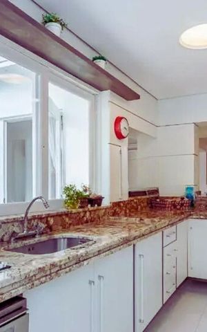 Casa à venda com 307m², 3 quartos e 2 vagasCozinha