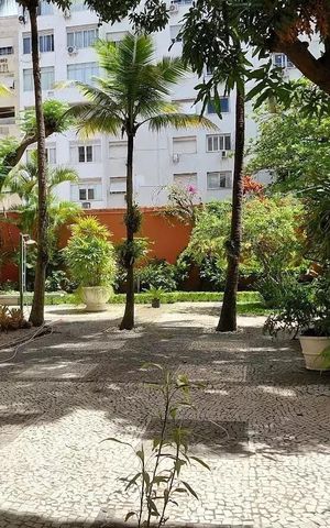Apartamento à venda com 202m², 4 quartos e 1 vaga