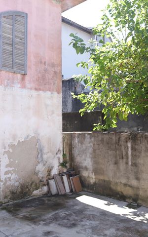 Casa à venda com 334m², 3 quartos e 4 vagasQuintal