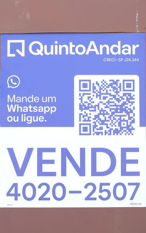 Casa à venda com 334m², 3 quartos e 4 vagasPlaca instalada no portão do imóvel - Código da placa: HBJM-54