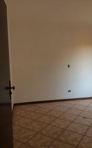 Casa à venda com 240m², 3 quartos e 2 vagas Casa à venda com 240m², 3 quartos e 2 vagasQuarto