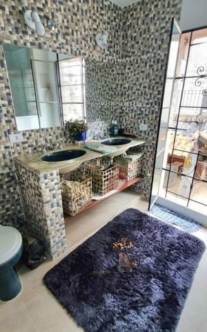 Casa à venda com 224m², 4 quartos e 2 vagas