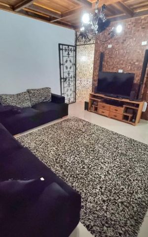 Casa à venda com 224m², 4 quartos e 2 vagas