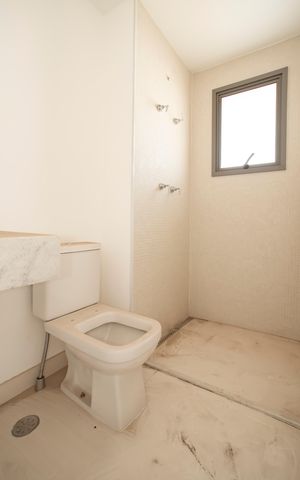Apartamento à venda com 166m², 3 quartos e 2 vagasBanheiro da Suíte 2