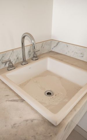 Apartamento à venda com 166m², 3 quartos e 2 vagasBanheiro da Suíte 1