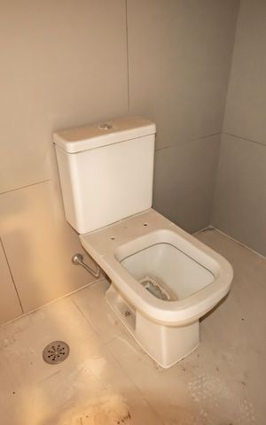 Apartamento à venda com 166m², 3 quartos e 2 vagasBanheiro de Serviço