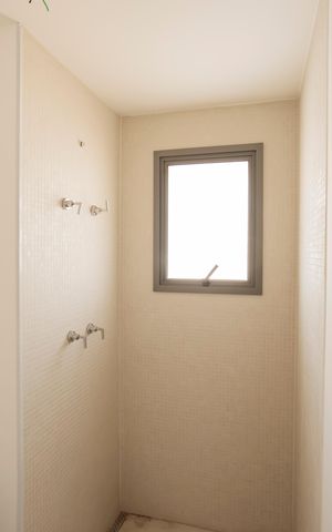 Apartamento à venda com 166m², 3 quartos e 2 vagasBanheiro da Suíte 2