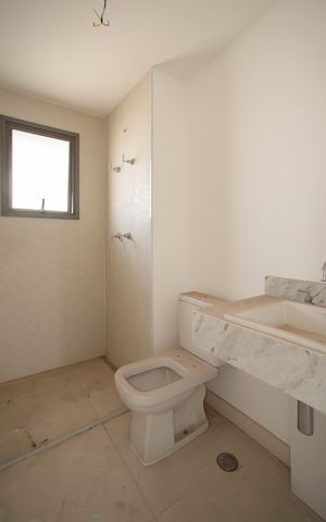 Apartamento à venda com 166m², 3 quartos e 2 vagasBanheiro da Suíte 1