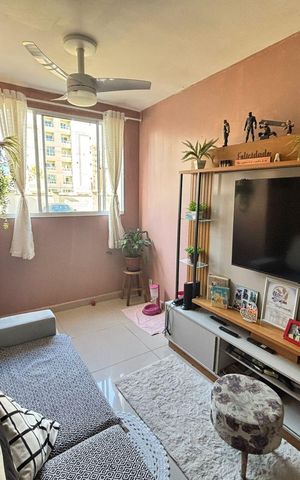 Apartamento à venda com 48m², 2 quartos e sem vaga Apartamento à venda com 48m², 2 quartos e sem vagaSala