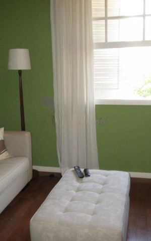 Casa de condomínio à venda com 350m², 3 quartos e 3 vagas